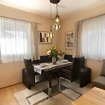 Apartman Tranquil In The Centre Of Seefeld *