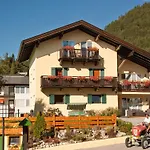 Tranquil In The Centre Of Seefeld Apartman *