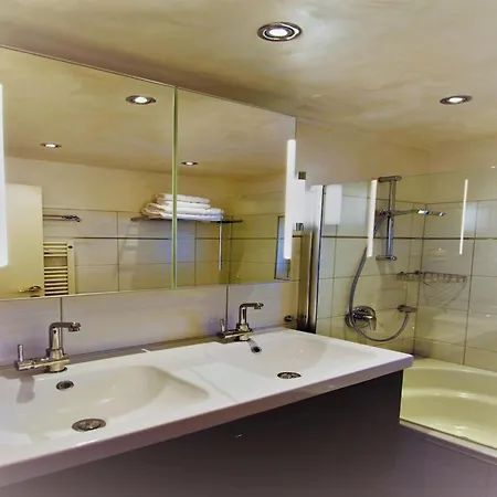 Tranquil In The Centre Of Seefeld דירה זיפלד אין טירול