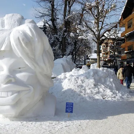 Tranquil In The Centre Of Seefeld アパート ゼーフェルト・イン・チロル