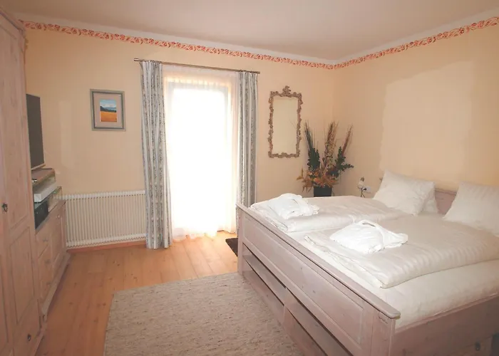 Tranquil In The Centre Of Seefeld Apartmán