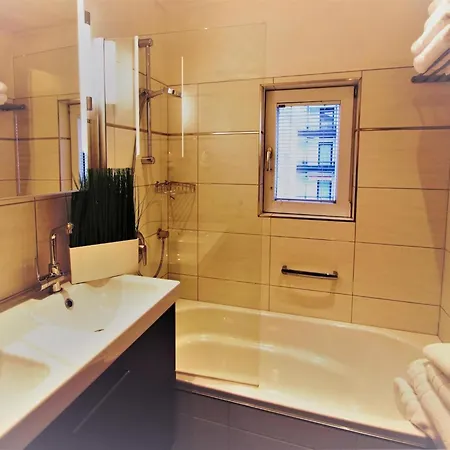 Tranquil In The Centre Of Seefeld * Seefeld in Tirol